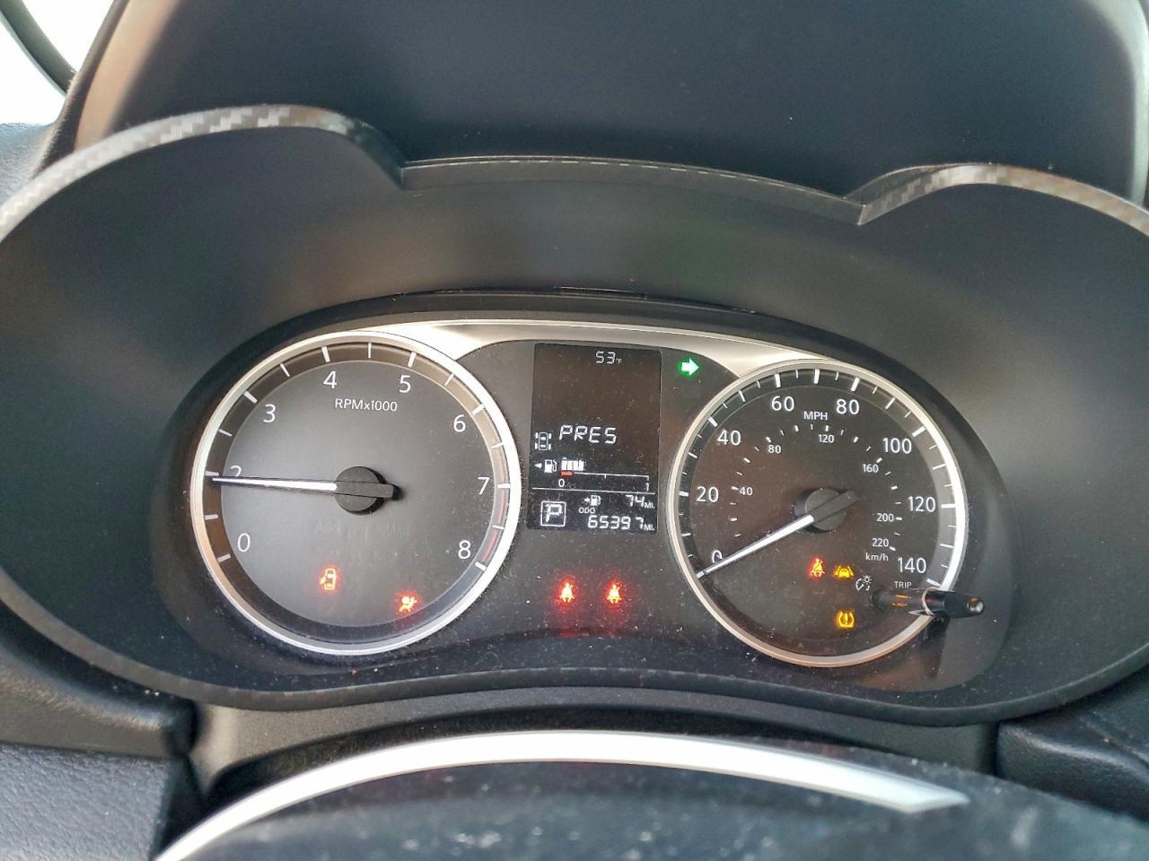 2023 NISSAN VERSA