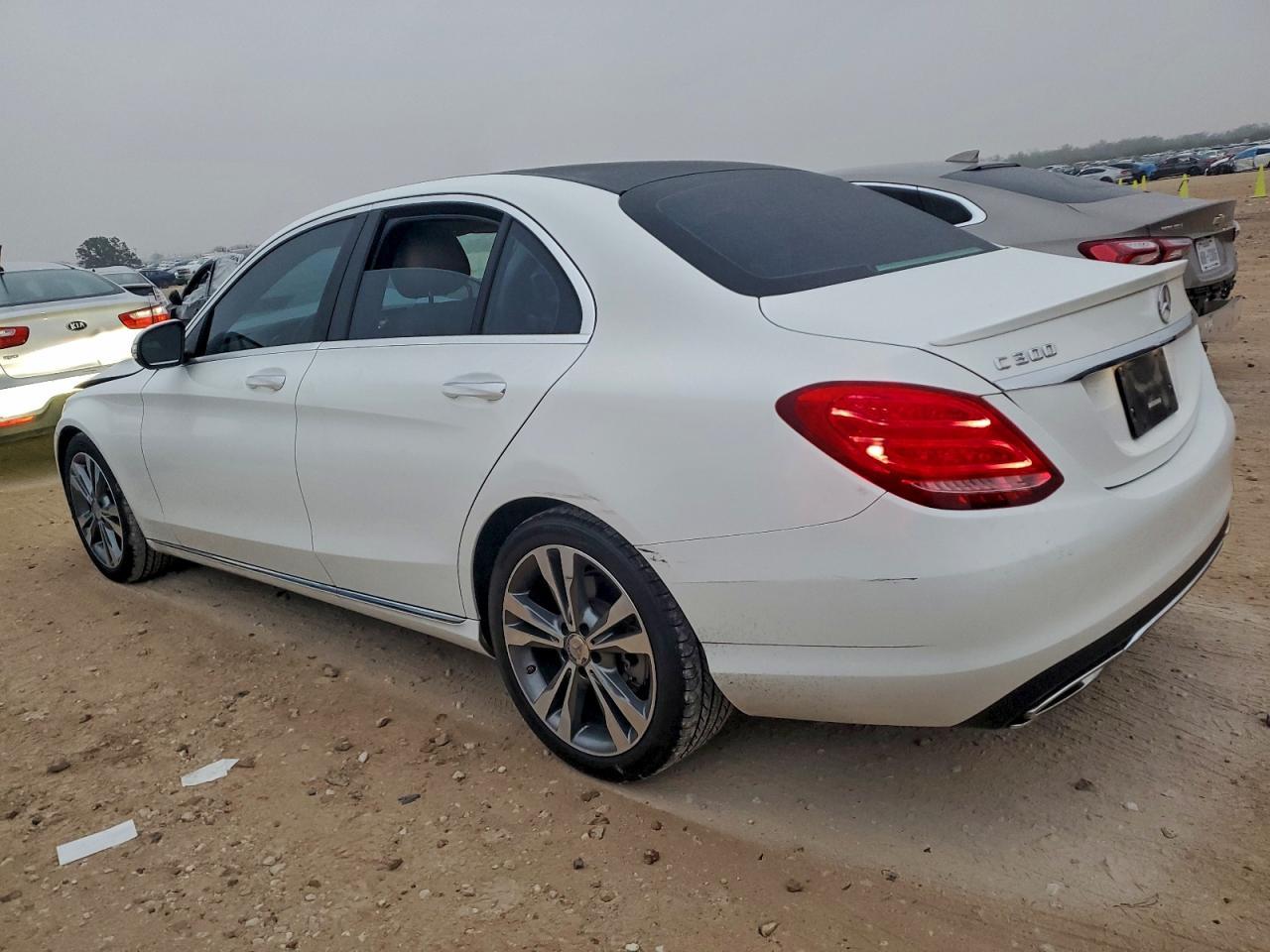2015 MERCEDES-BENZ C-CLASS