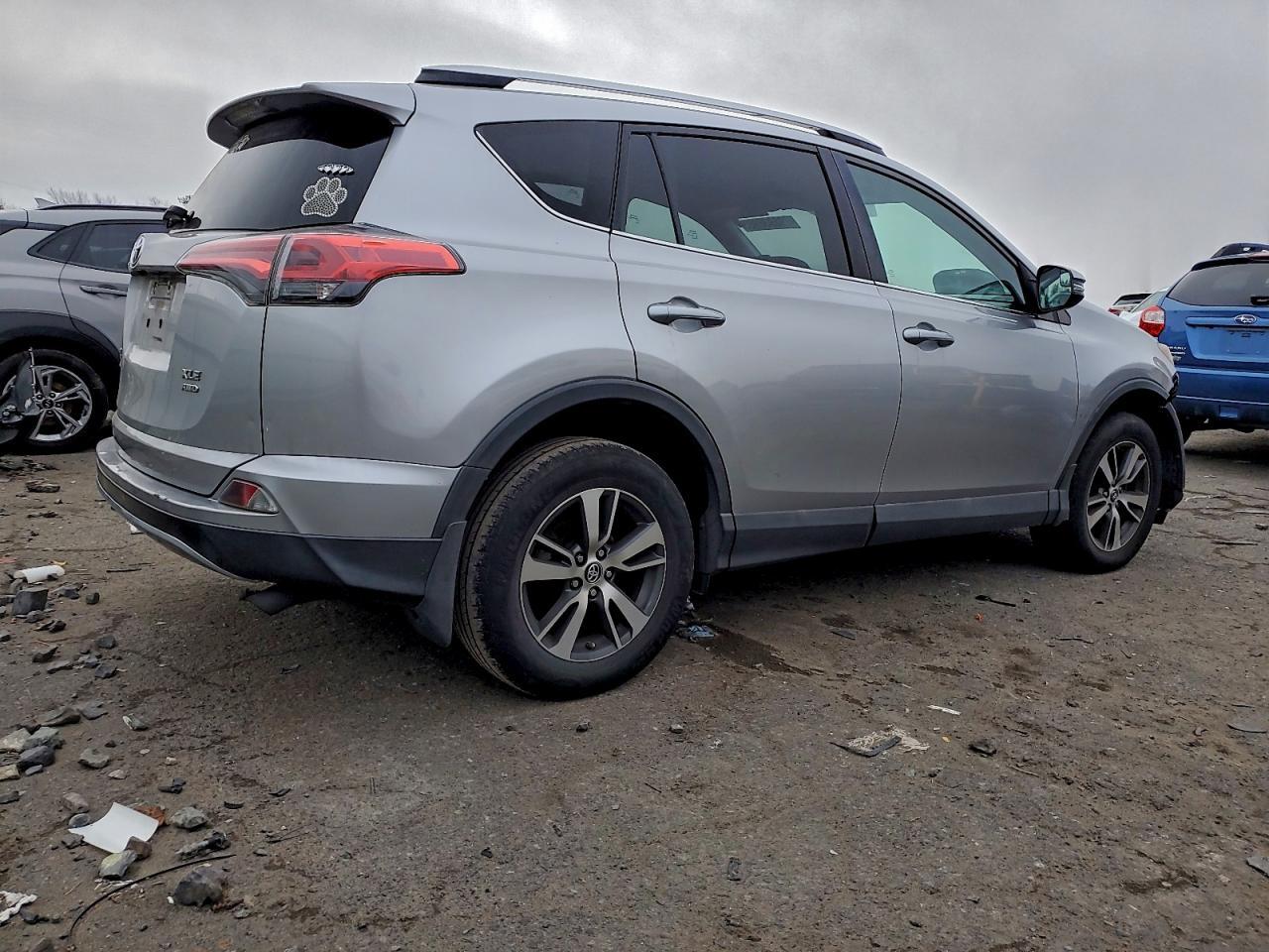 2016 TOYOTA RAV4