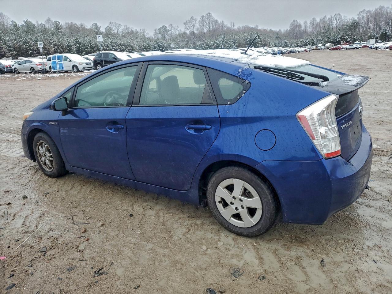 2011 TOYOTA PRIUS