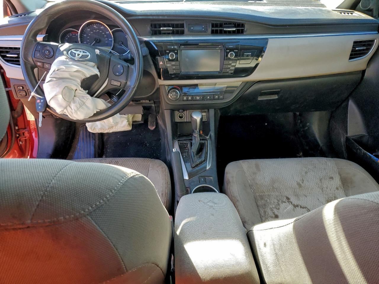 2016 TOYOTA COROLLA