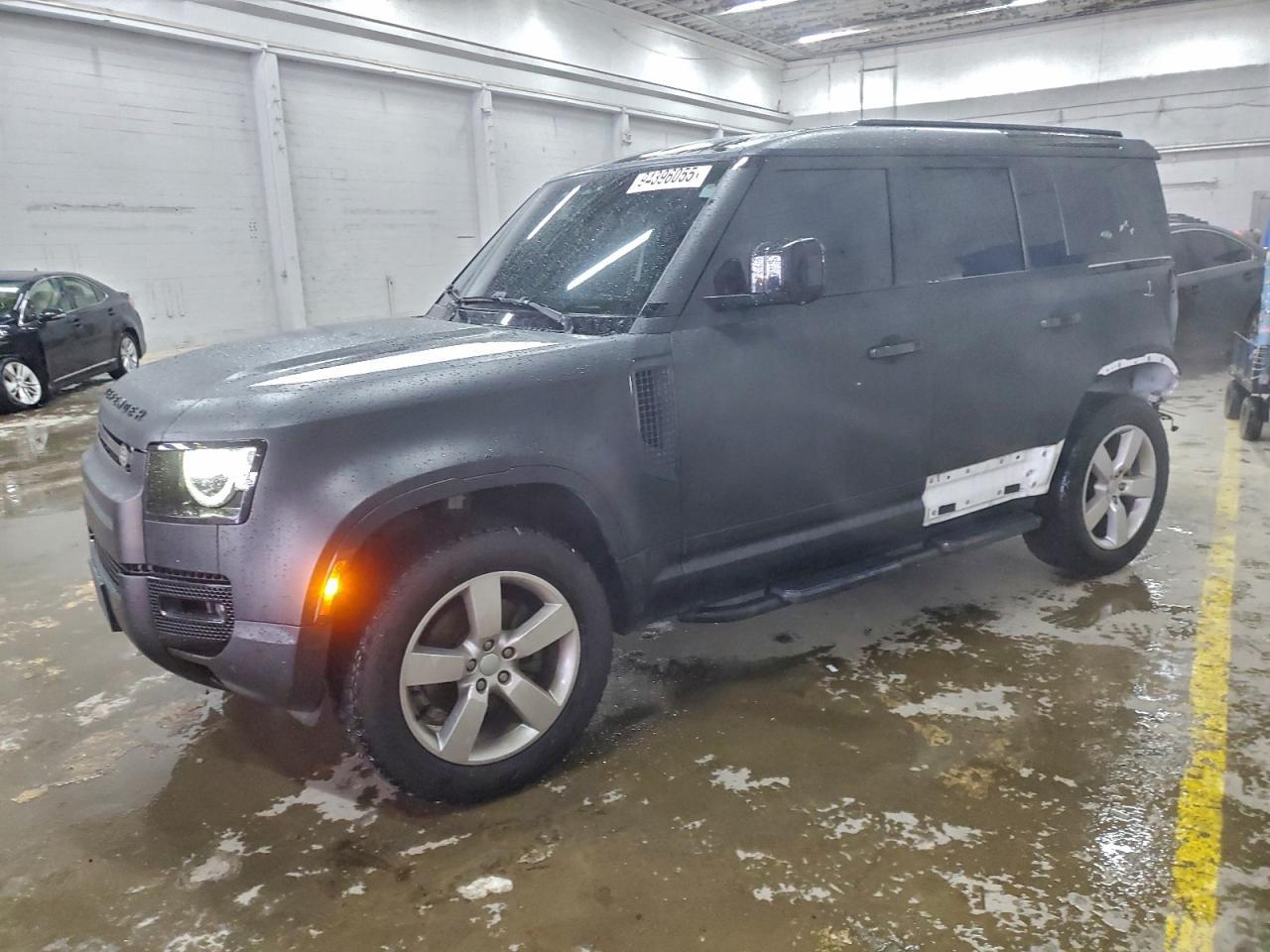 2023 LAND ROVER Defender