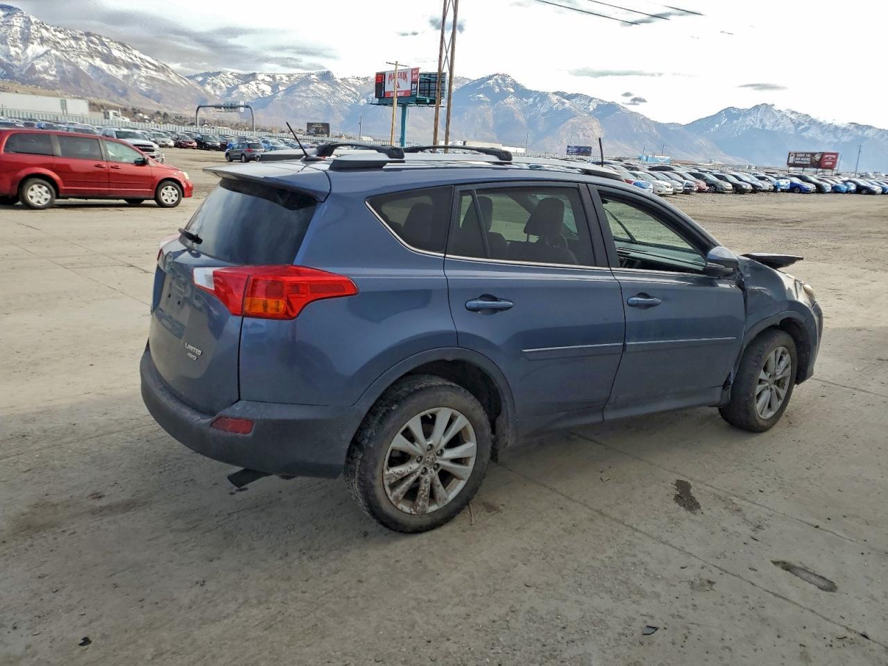 2013 TOYOTA RAV4