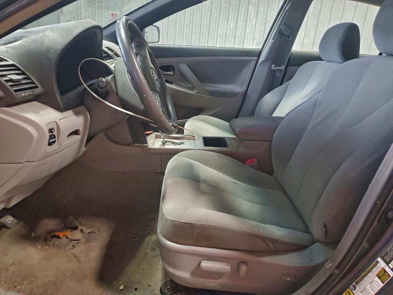 2009 TOYOTA CAMRY