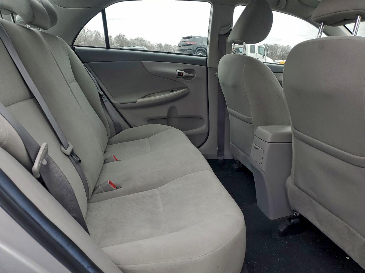 2010 TOYOTA COROLLA