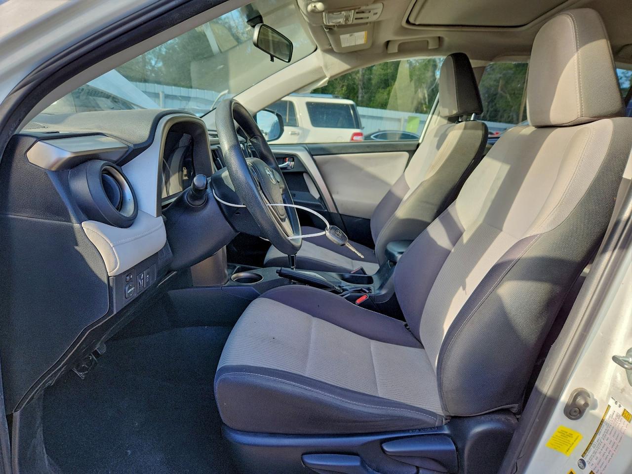 2015 TOYOTA RAV4
