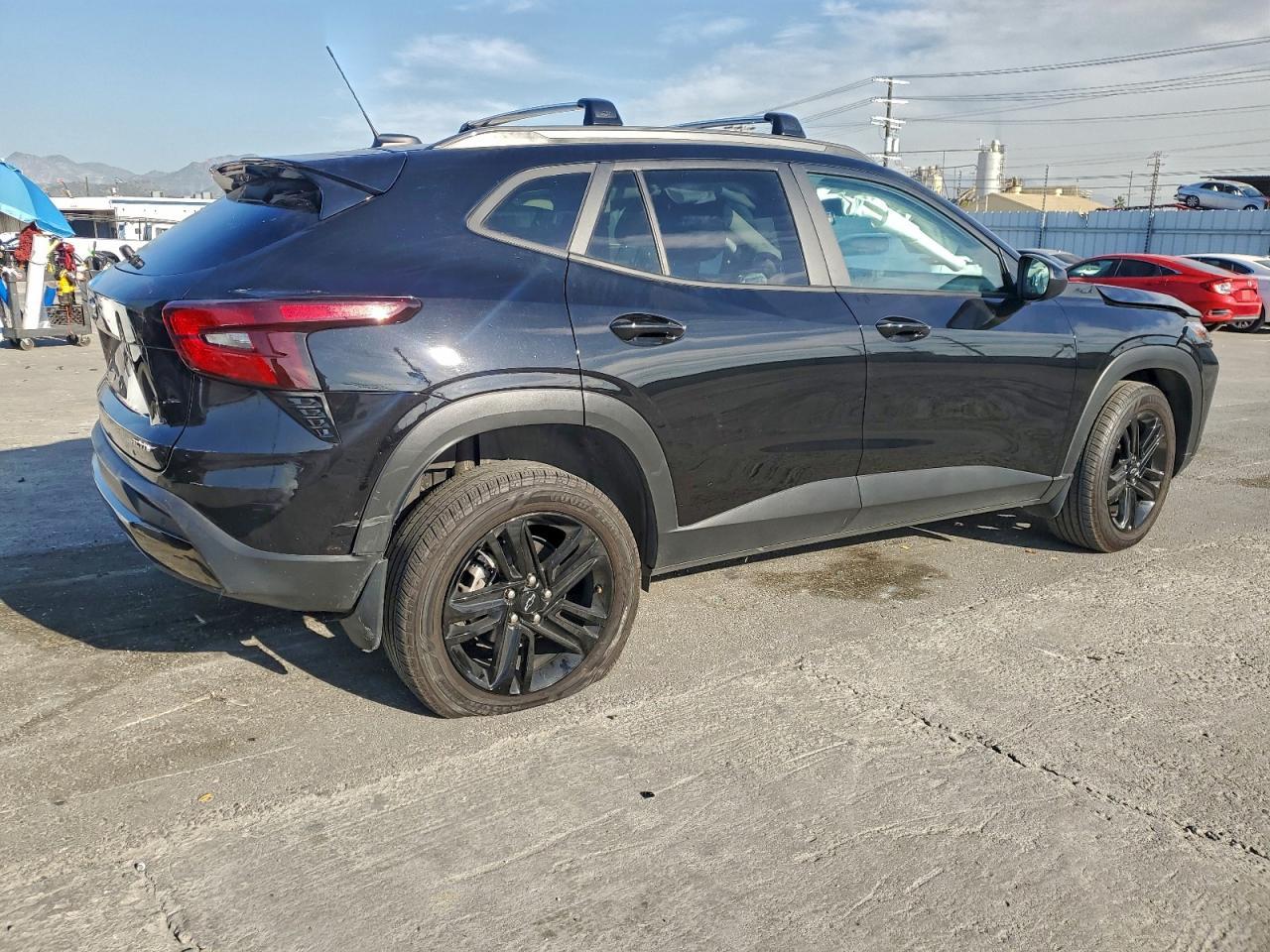2025 CHEVROLET TRAX