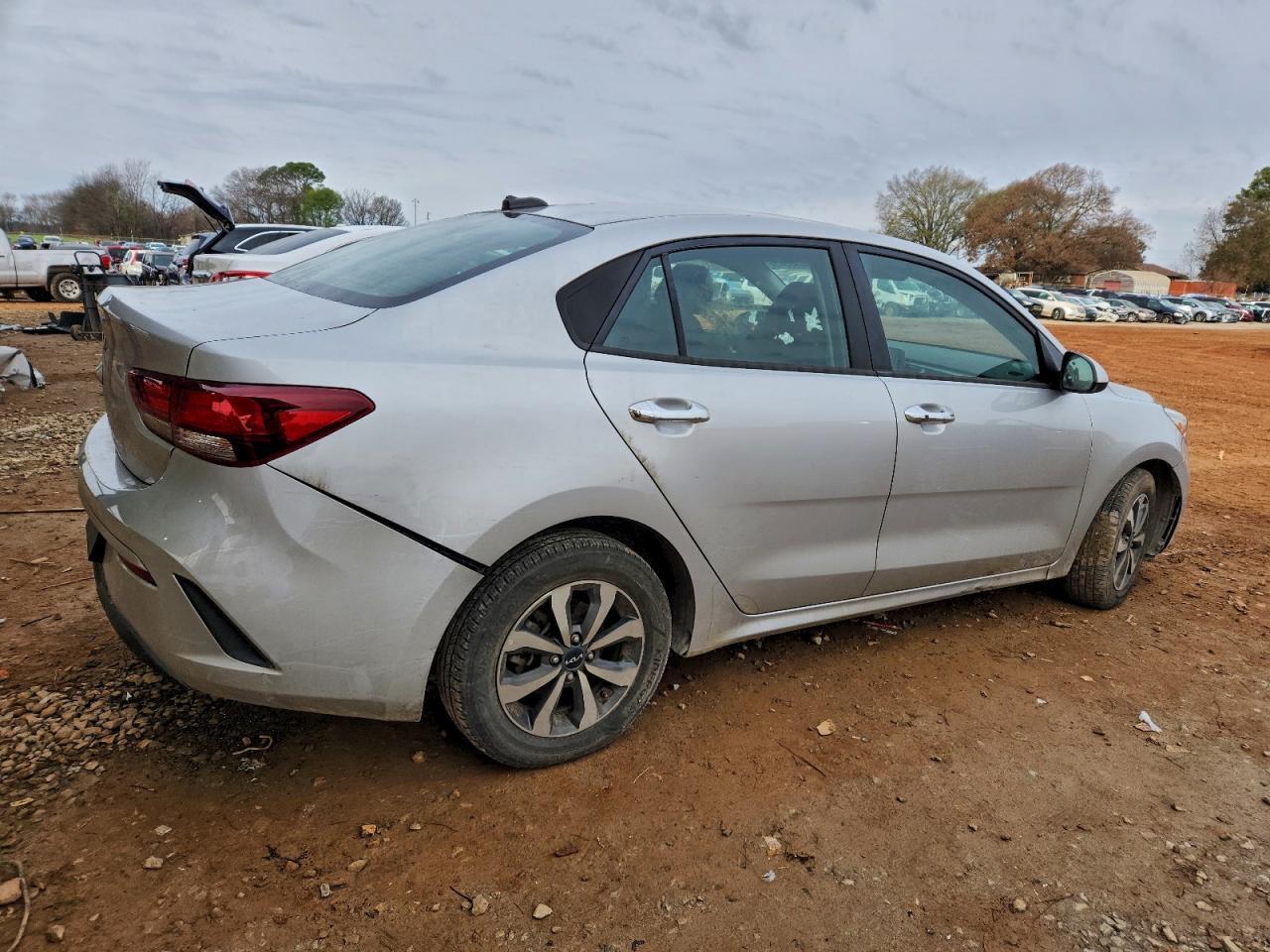 2023 KIA RIO