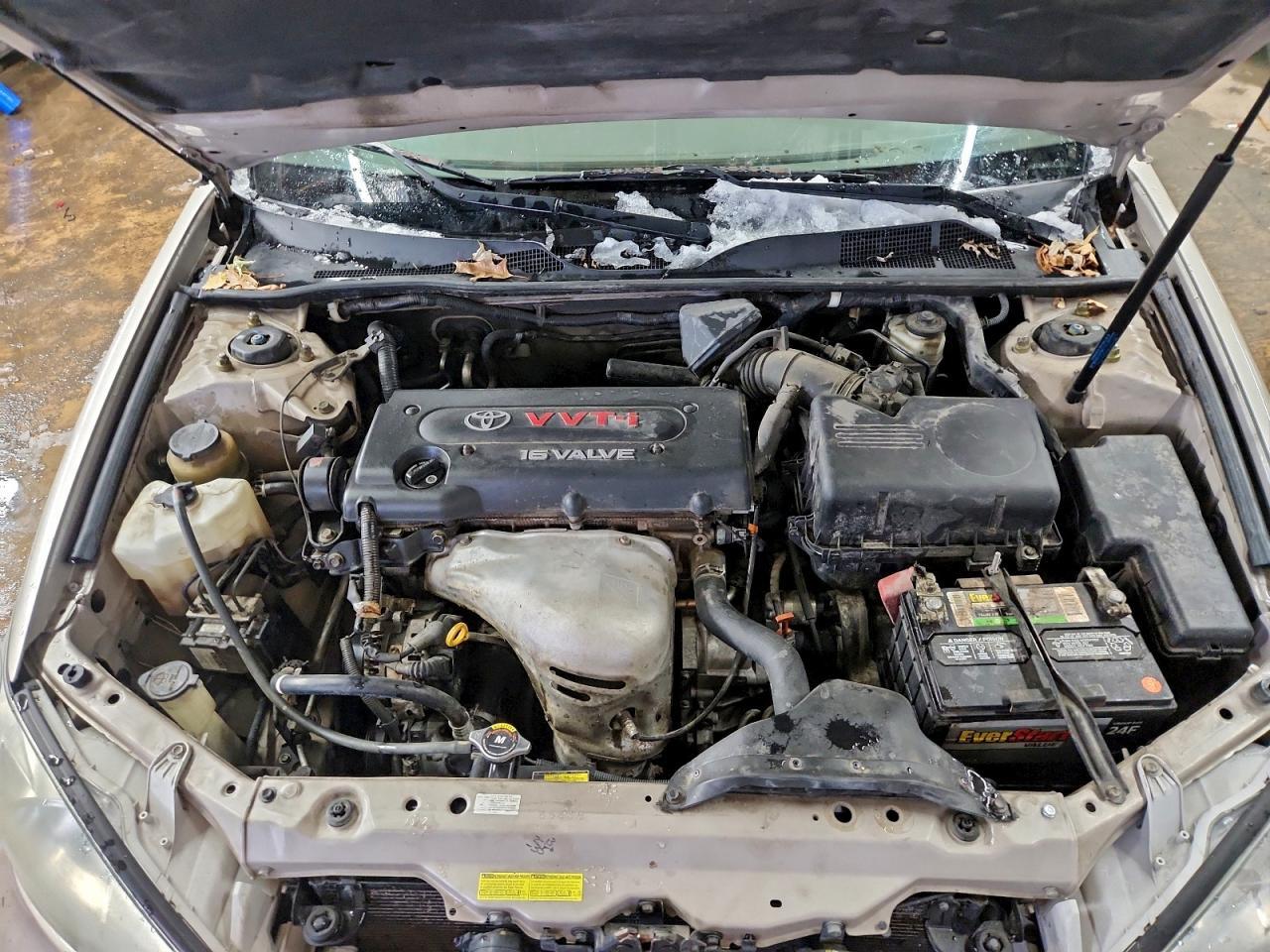 2004 TOYOTA CAMRY