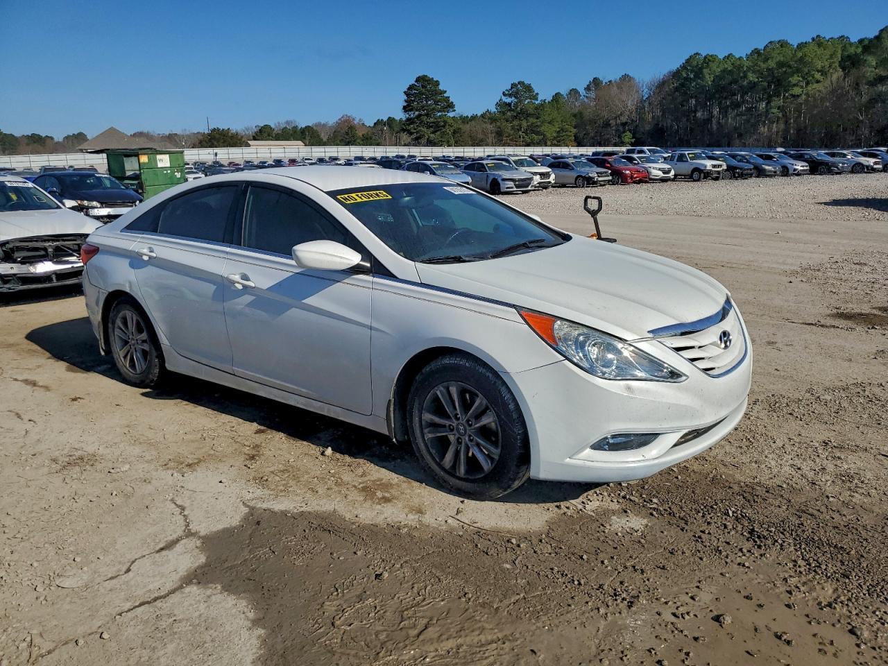 2013 HYUNDAI SONATA