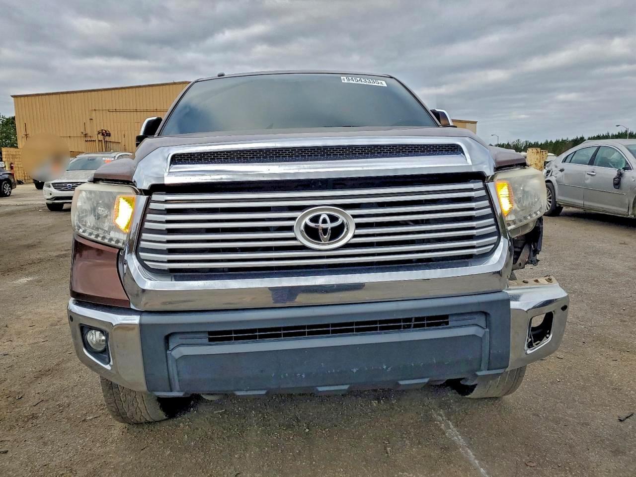 2015 TOYOTA TUNDRA