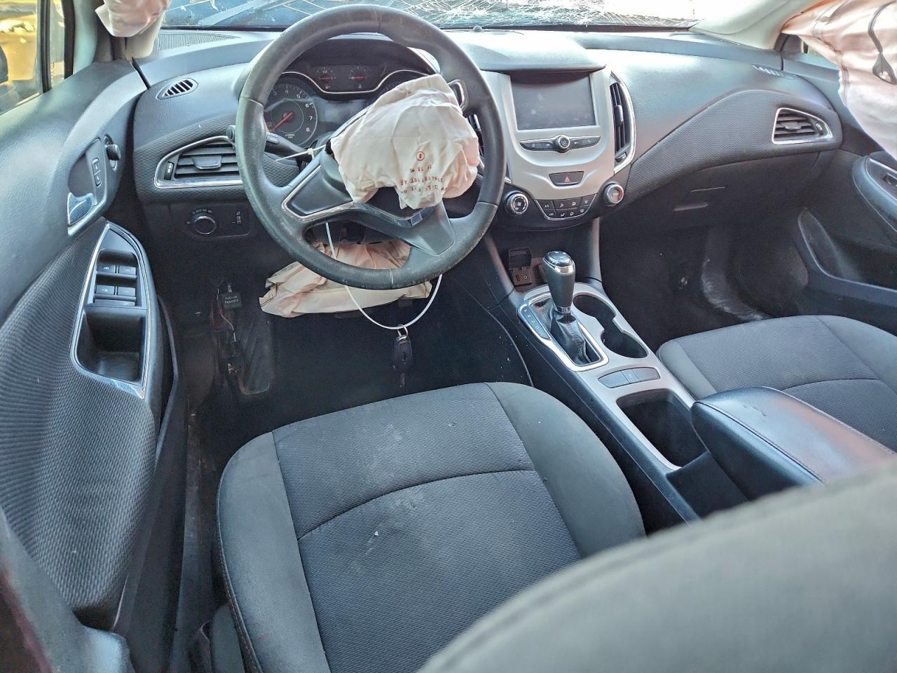 2017 CHEVROLET CRUZE