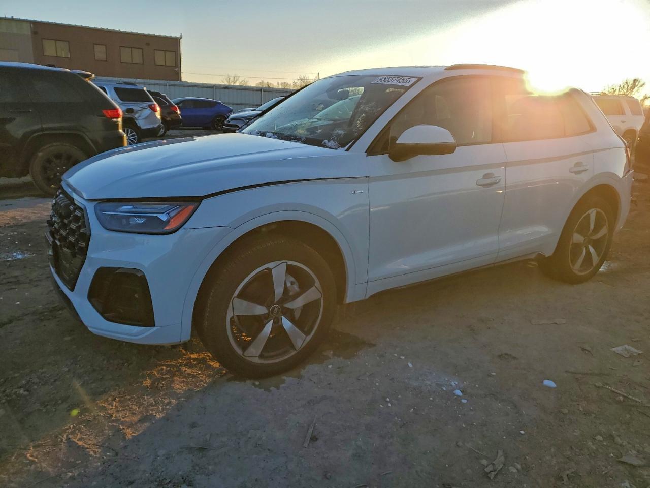 2022 AUDI Q5