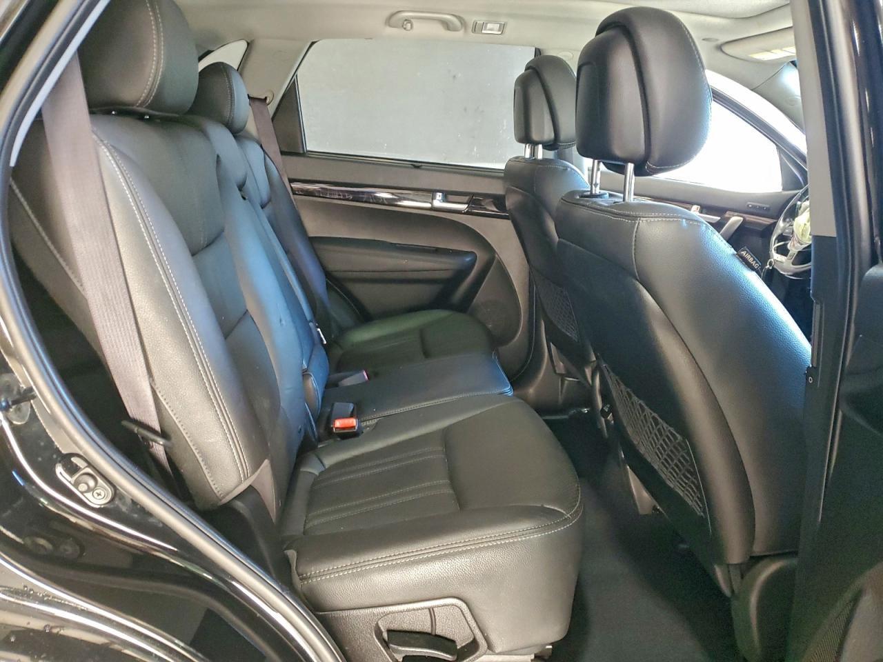 2014 KIA SORENTO