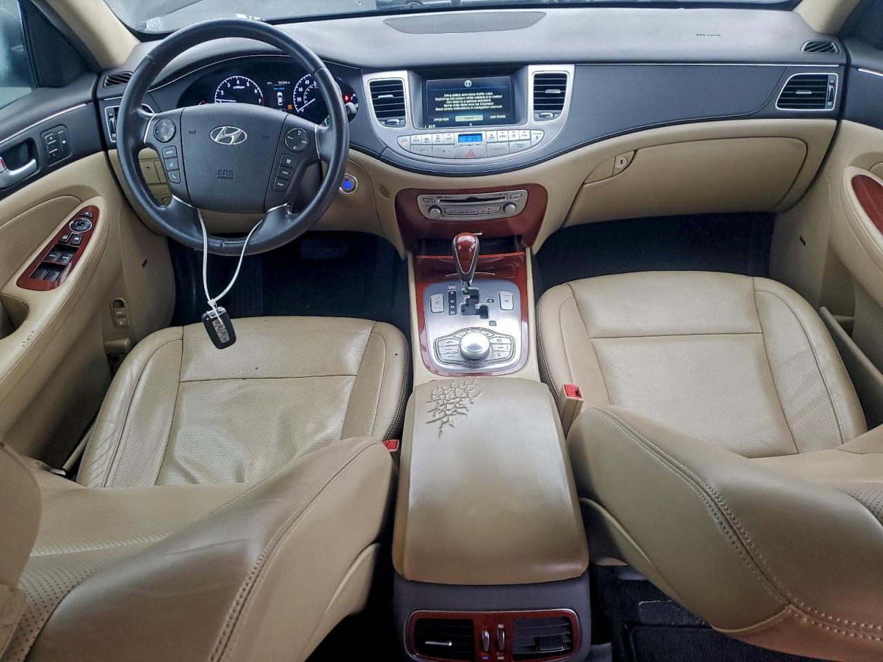2013 HYUNDAI GENESIS