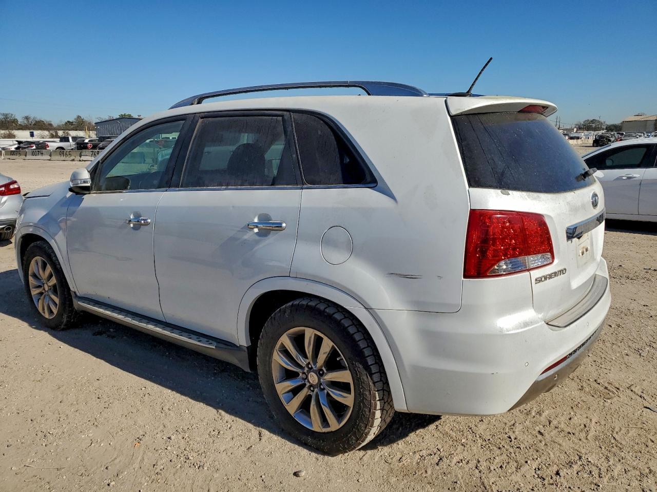 2013 KIA SORENTO