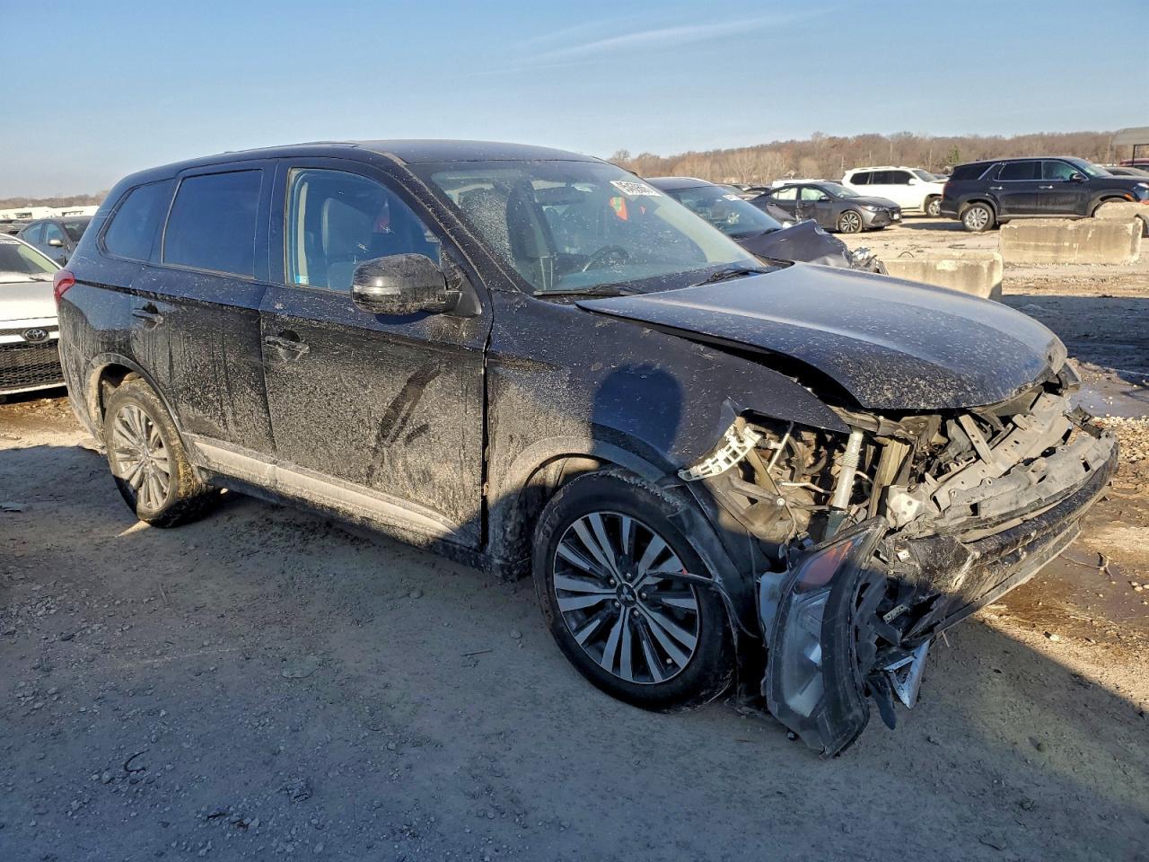 2019 MITSUBISHI outlander