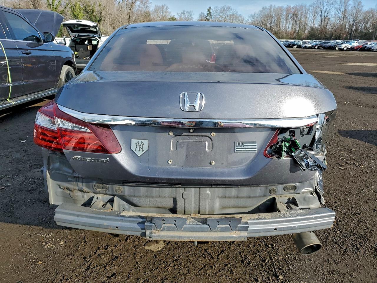 2017 HONDA ACCORD