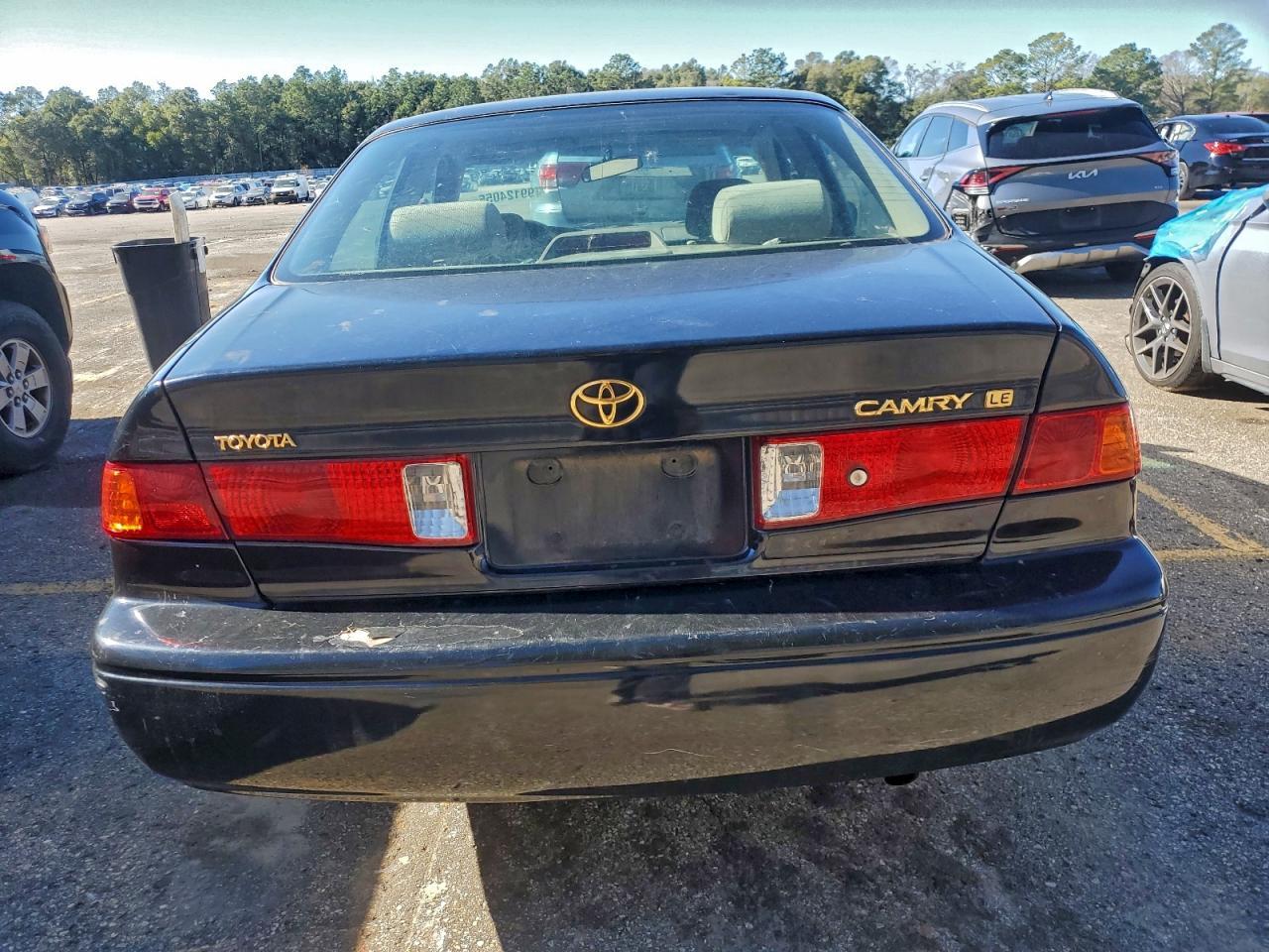 2001 TOYOTA CAMRY