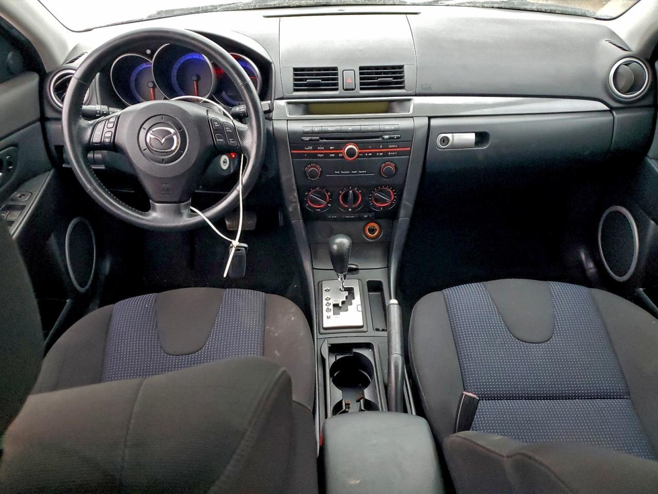 2005 MAZDA 3