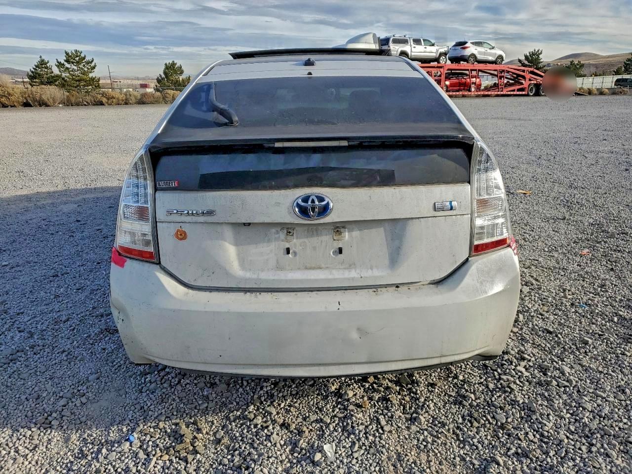 2011 TOYOTA PRIUS