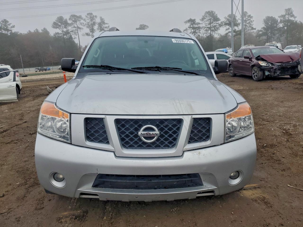 2013 NISSAN Armada