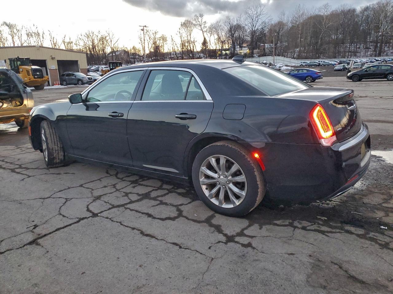 2018 CHRYSLER 300