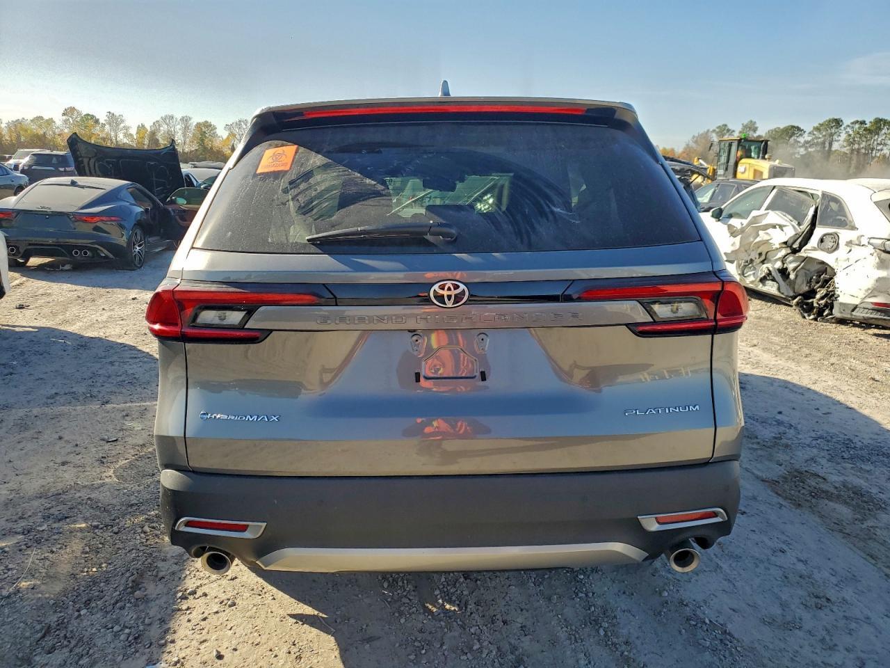 2026 TOYOTA HIGHLANDER