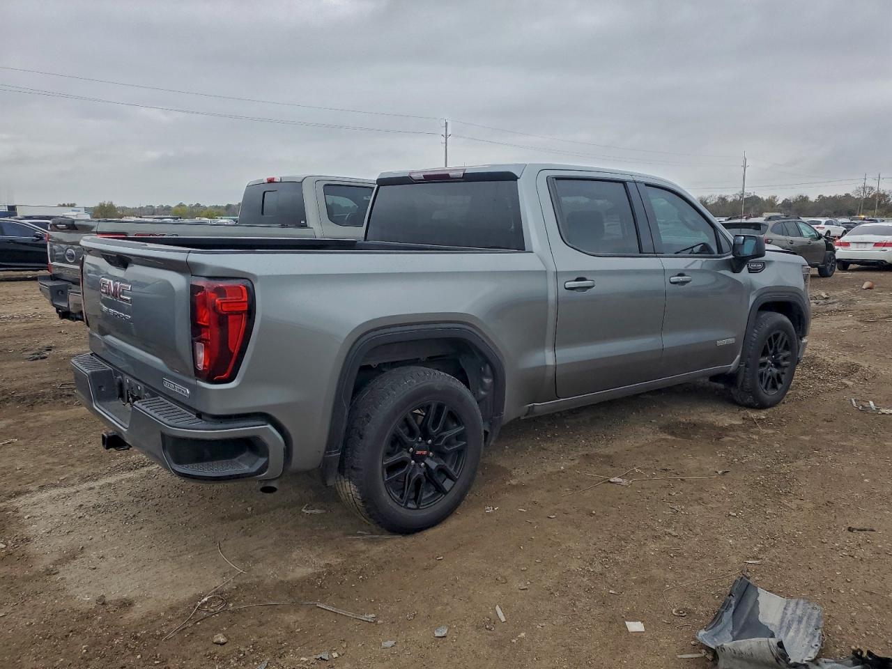 2023 GMC Sierra