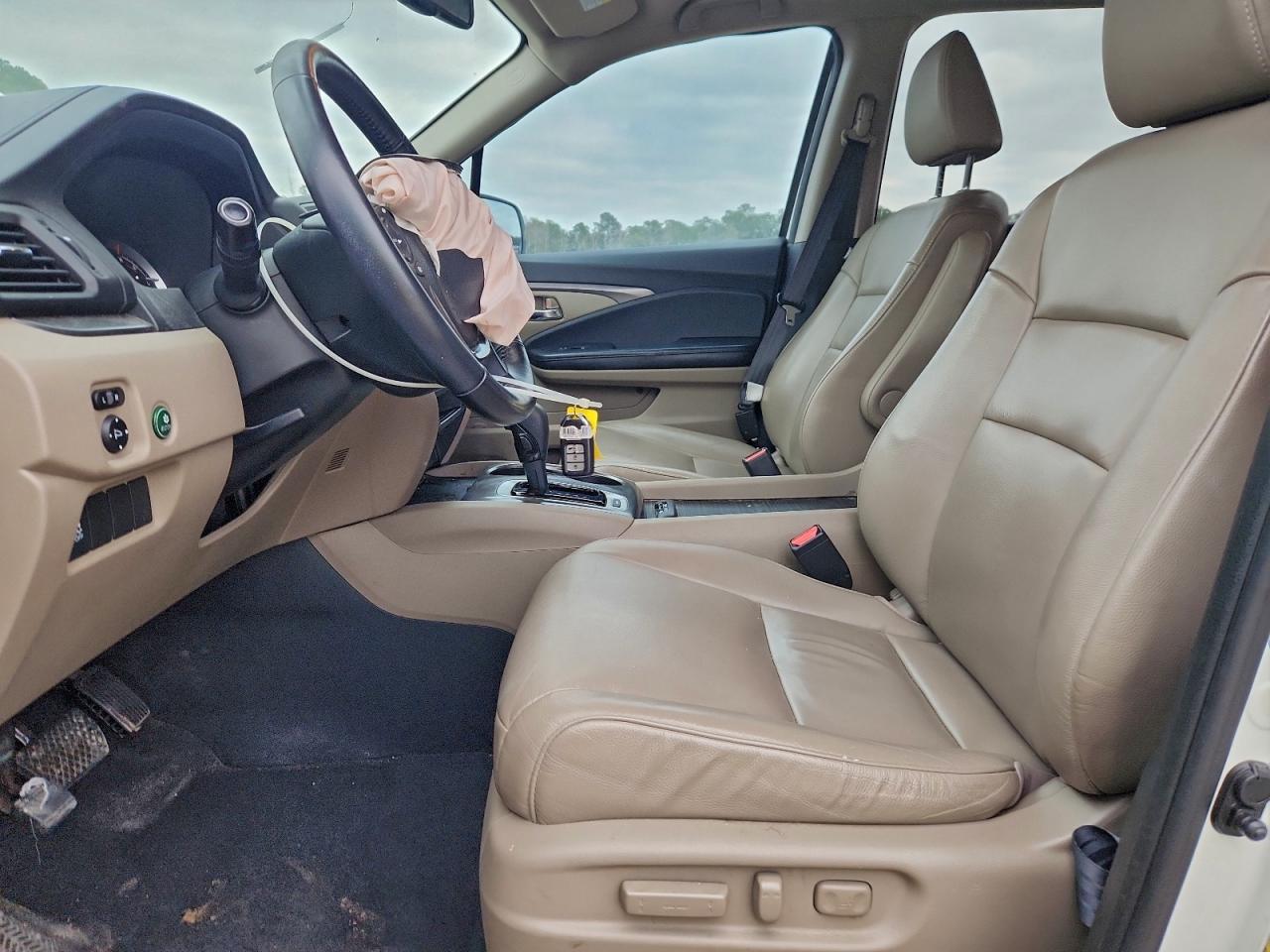 2016 HONDA PILOT