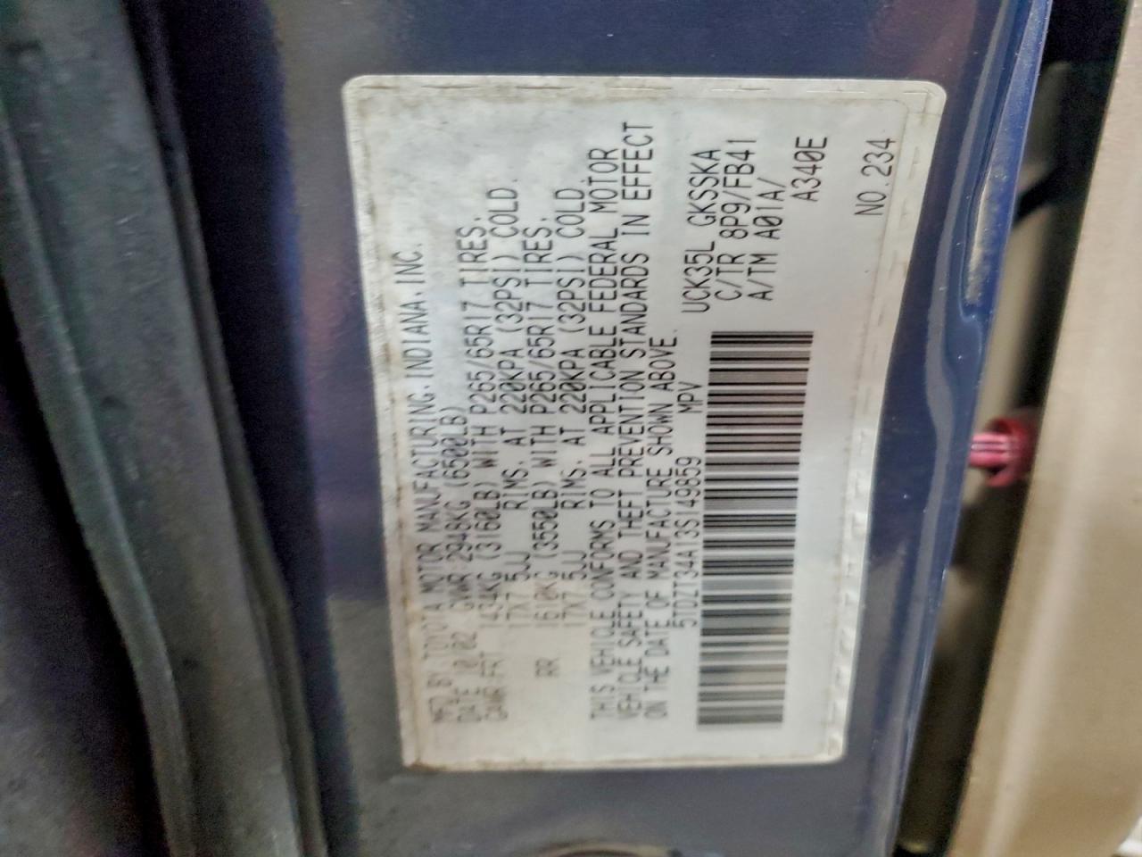 2003 TOYOTA Sequoia