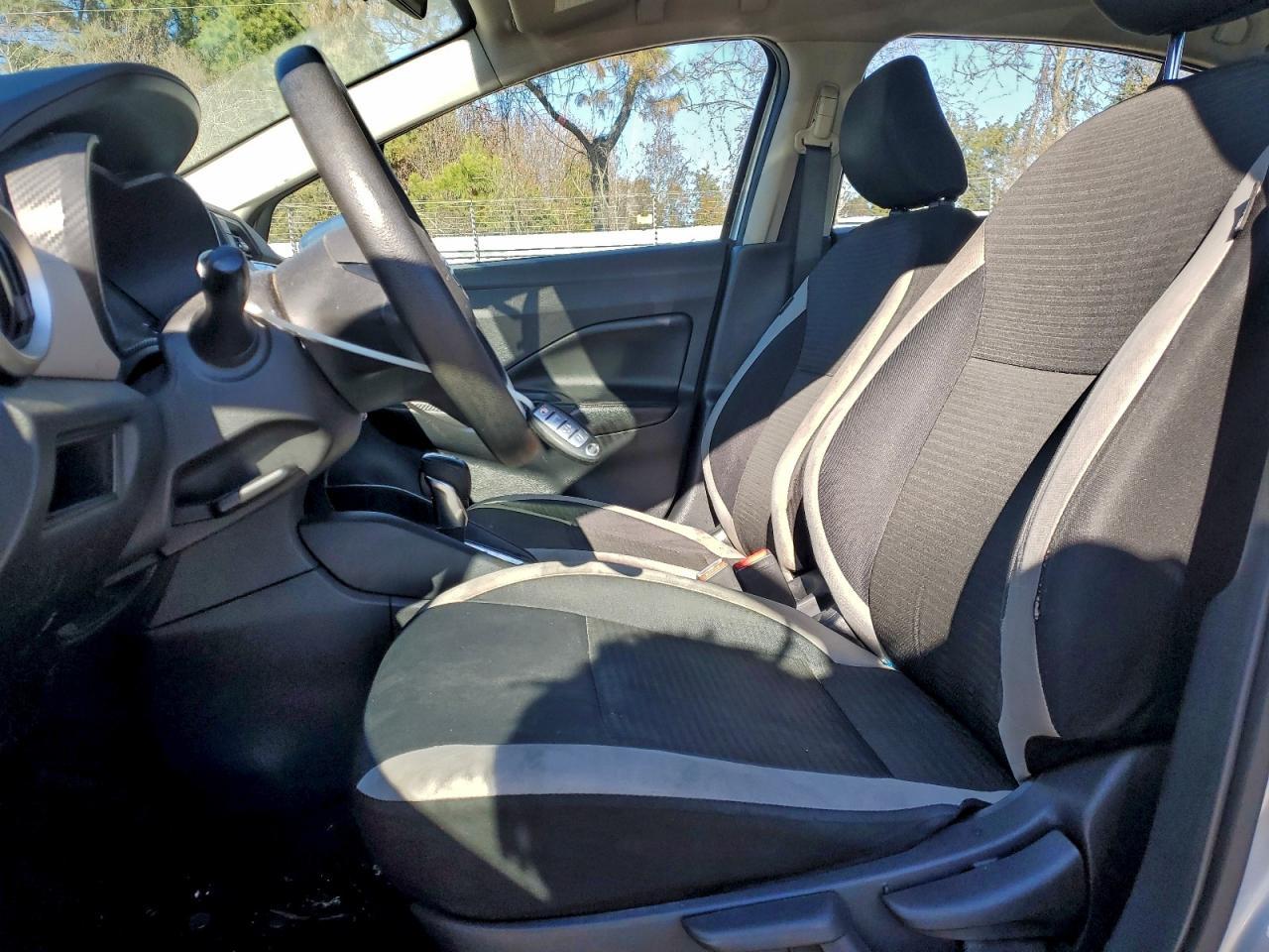 2020 NISSAN VERSA
