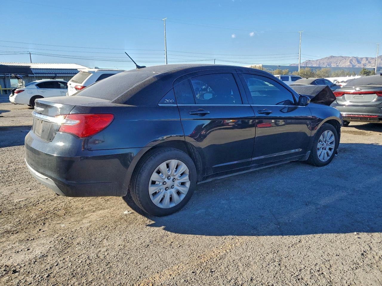 2012 CHRYSLER 200