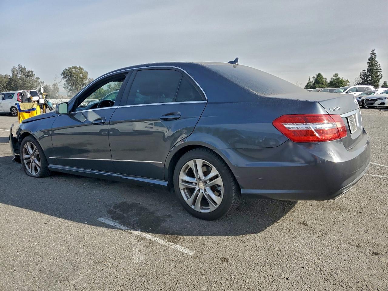 2012 MERCEDES-BENZ E-Class
