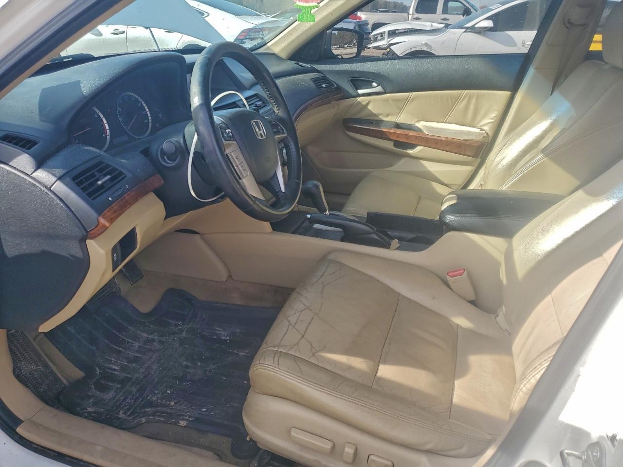 2011 HONDA ACCORD