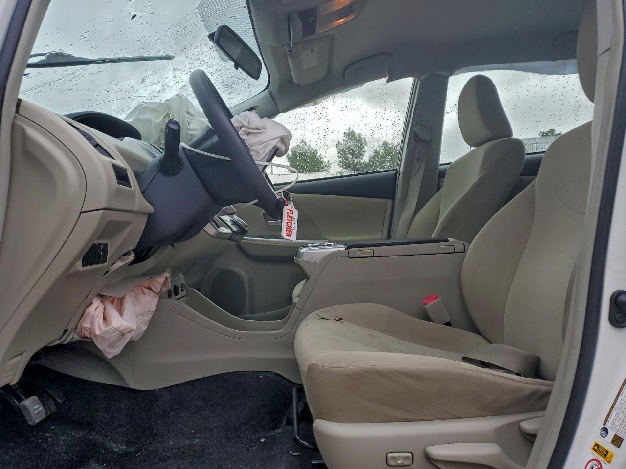 2012 TOYOTA PRIUS V