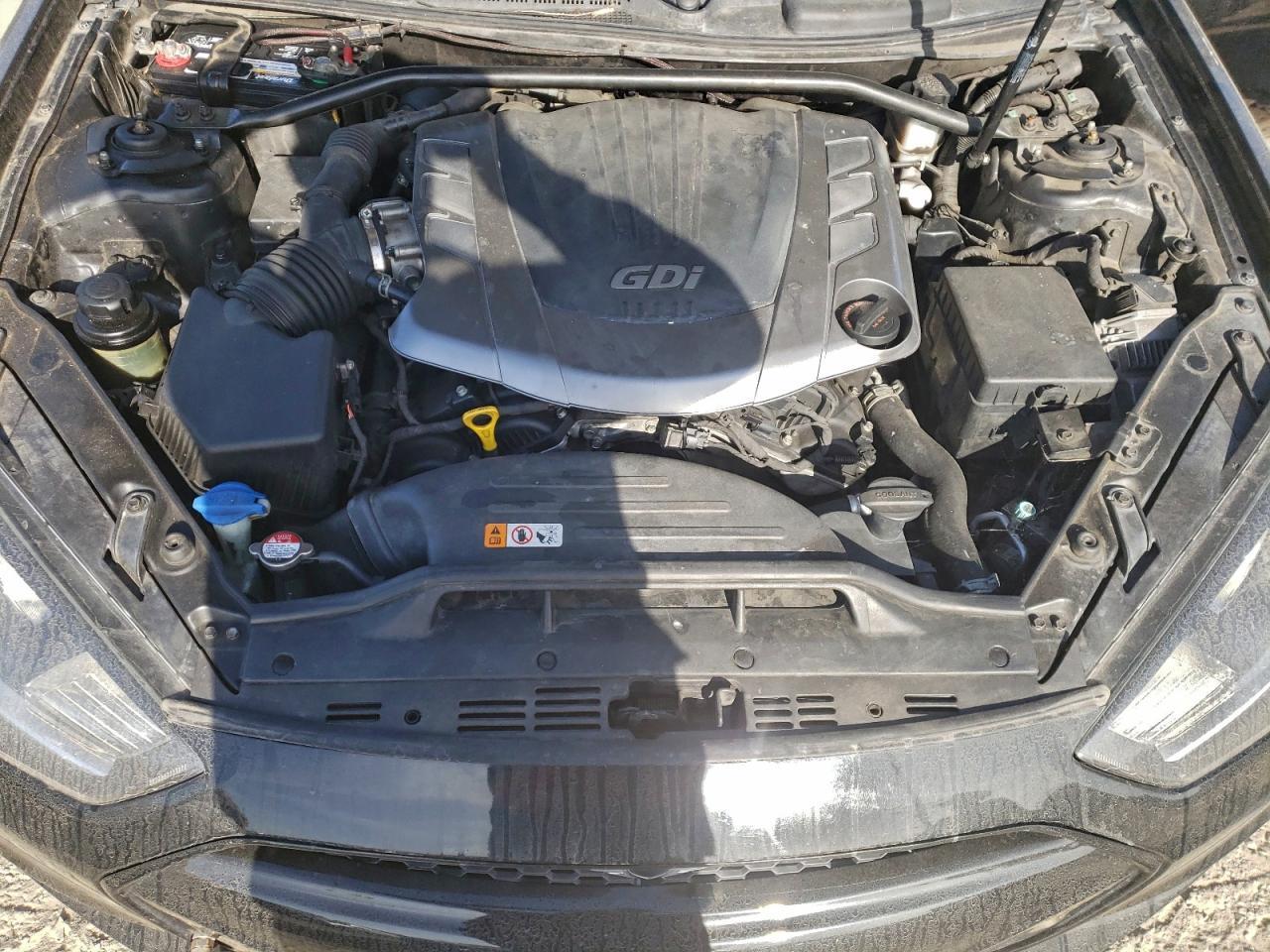 2015 HYUNDAI GENESIS