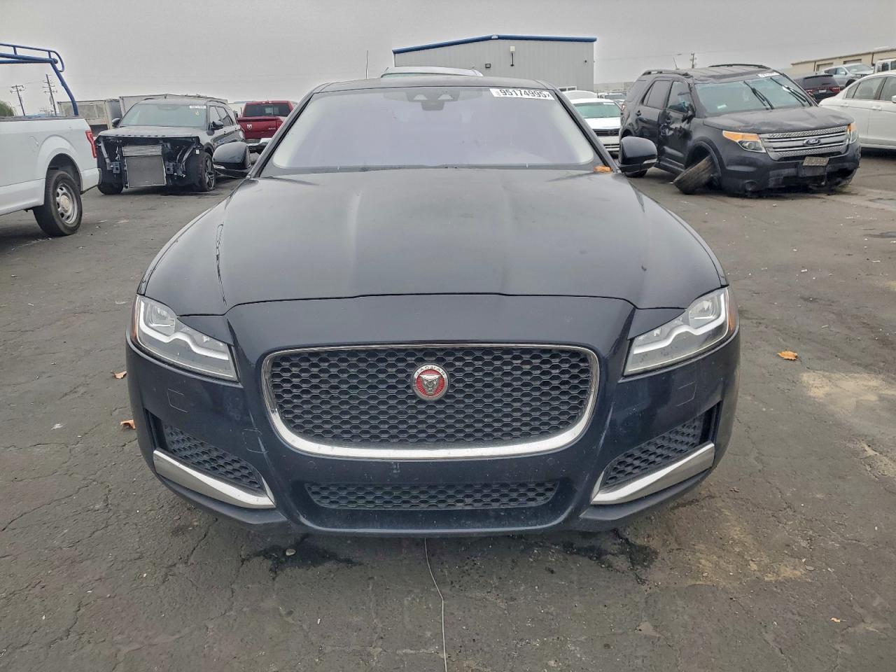 2017 JAGUAR XF