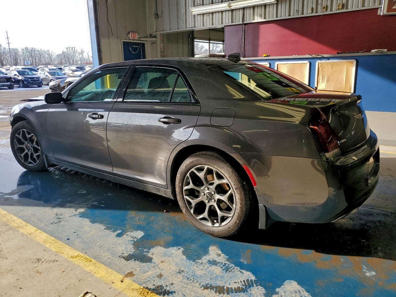 2018 CHRYSLER 300