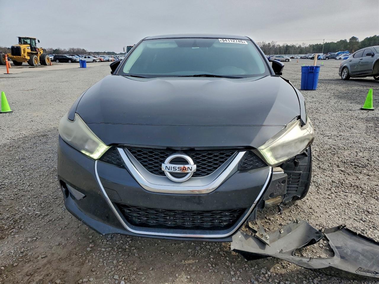2017 NISSAN Maxima