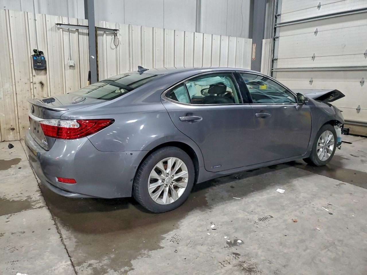 2014 LEXUS ES 300H
