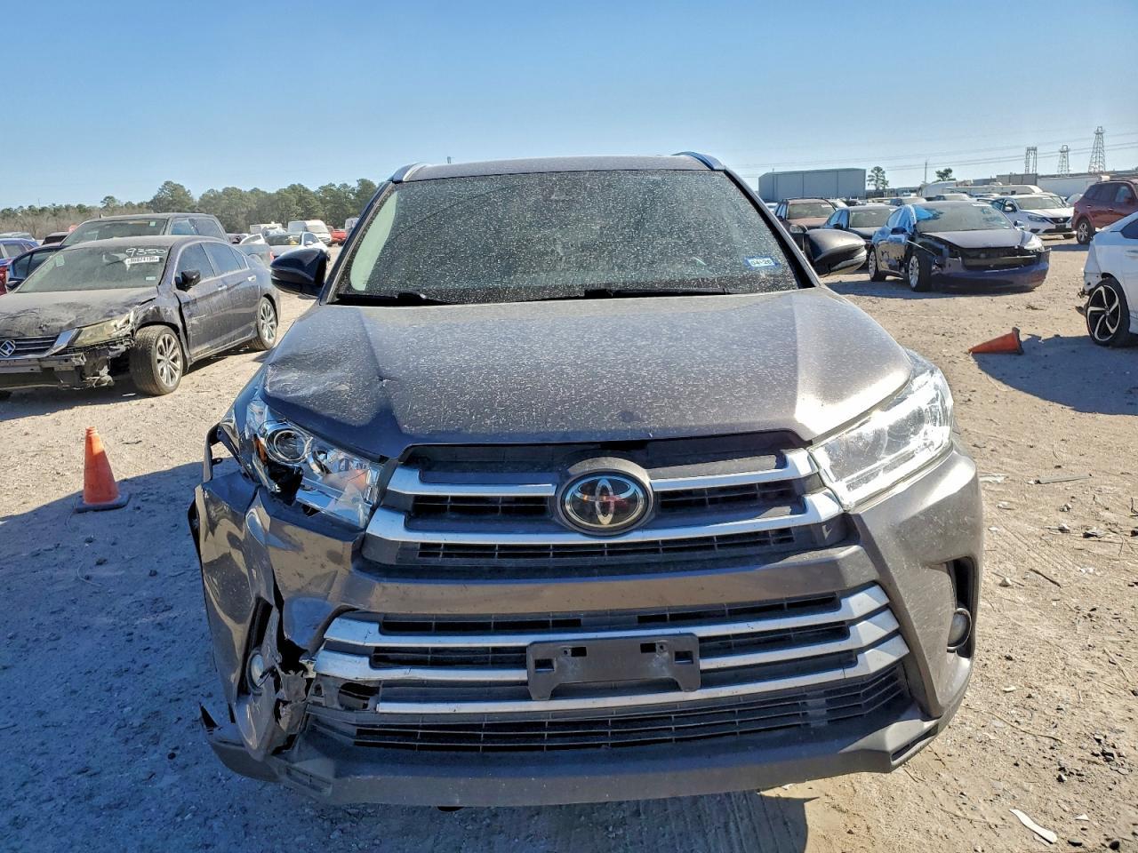 2019 TOYOTA HIGHLANDER