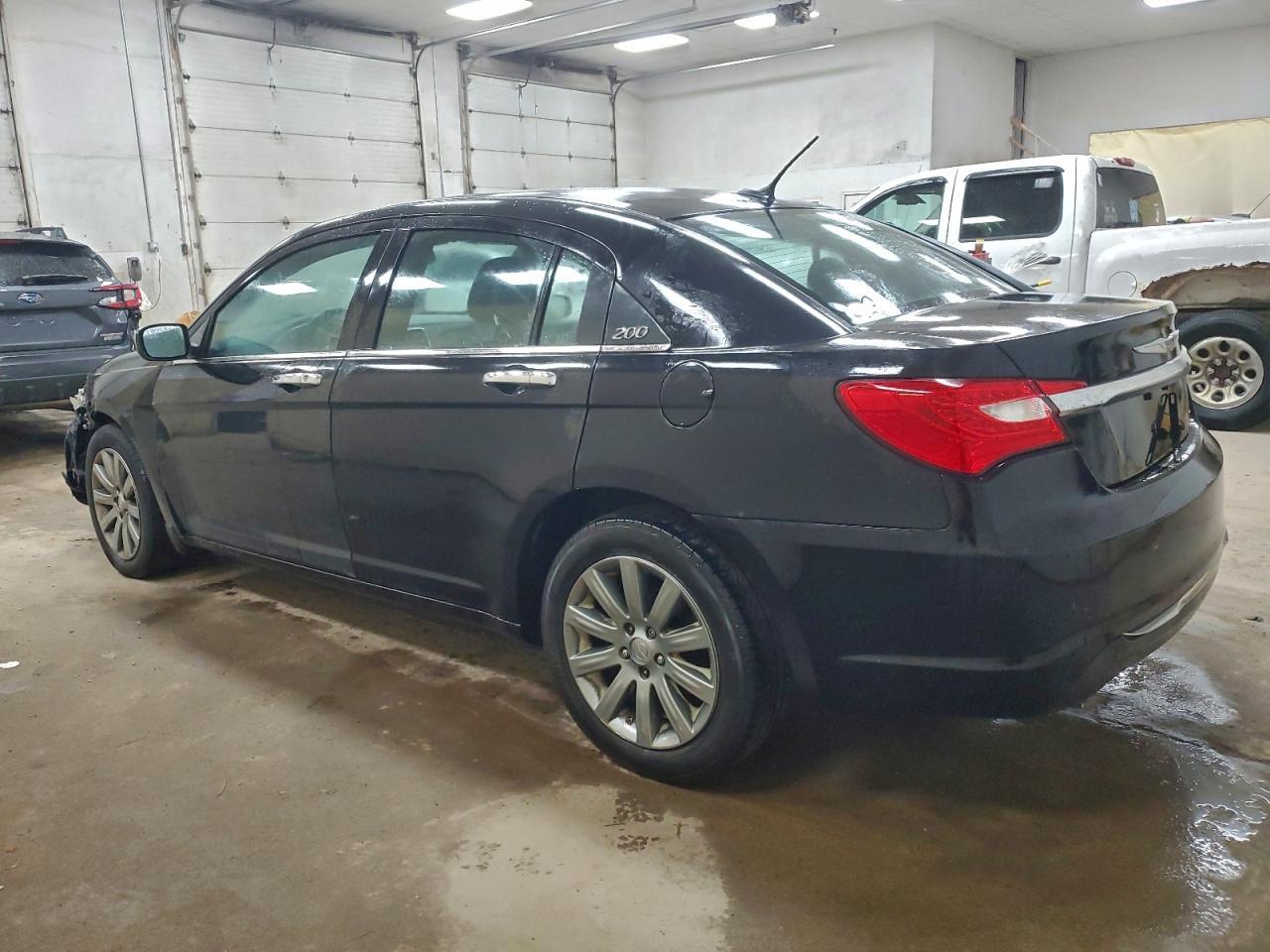 2014 CHRYSLER 200