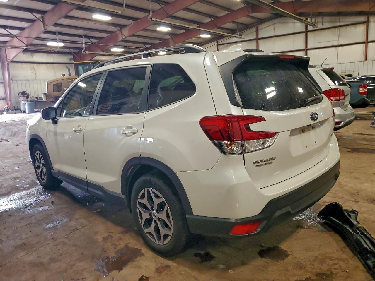2020 SUBARU FORESTER