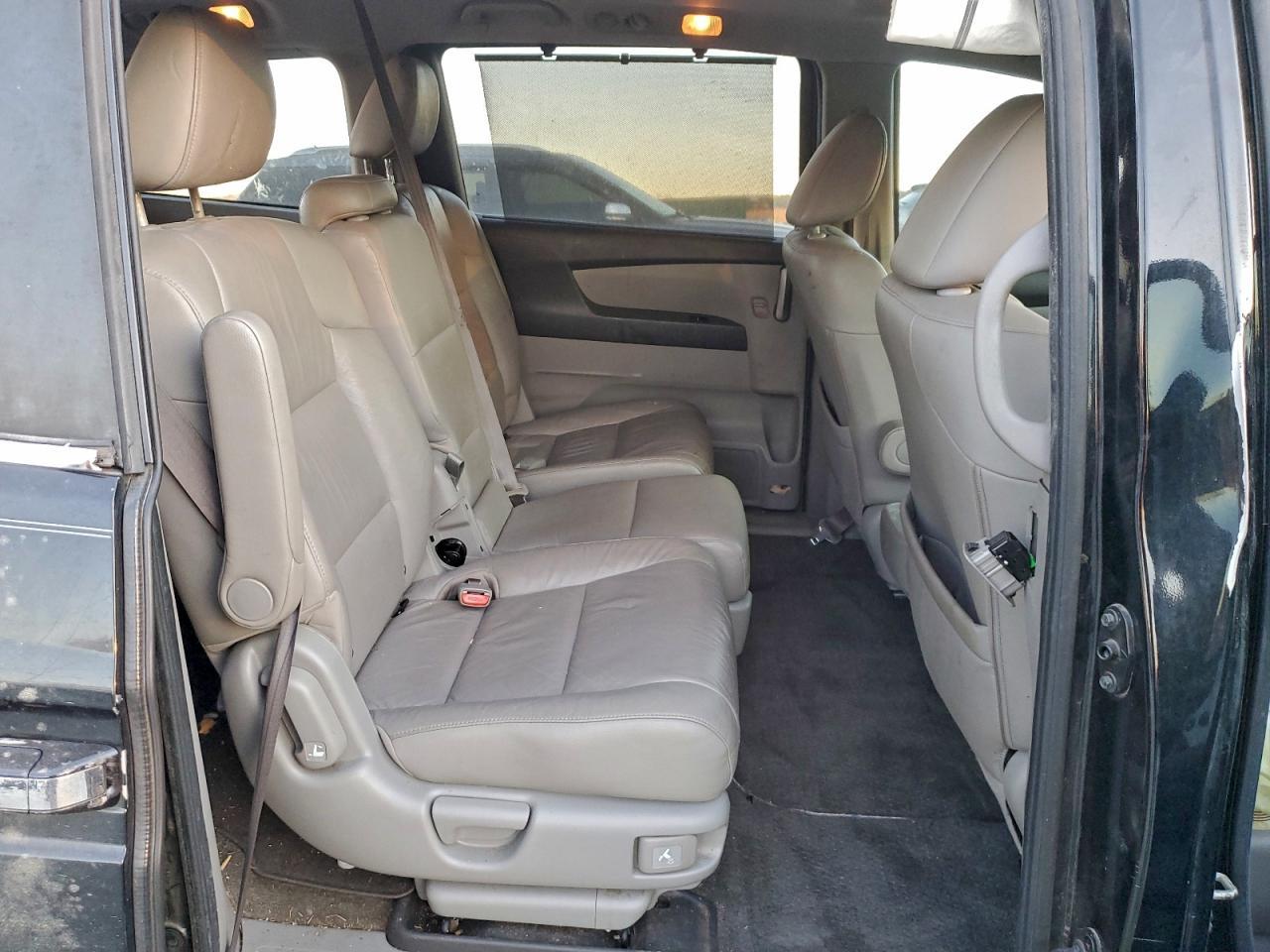 2011 HONDA ODYSSEY
