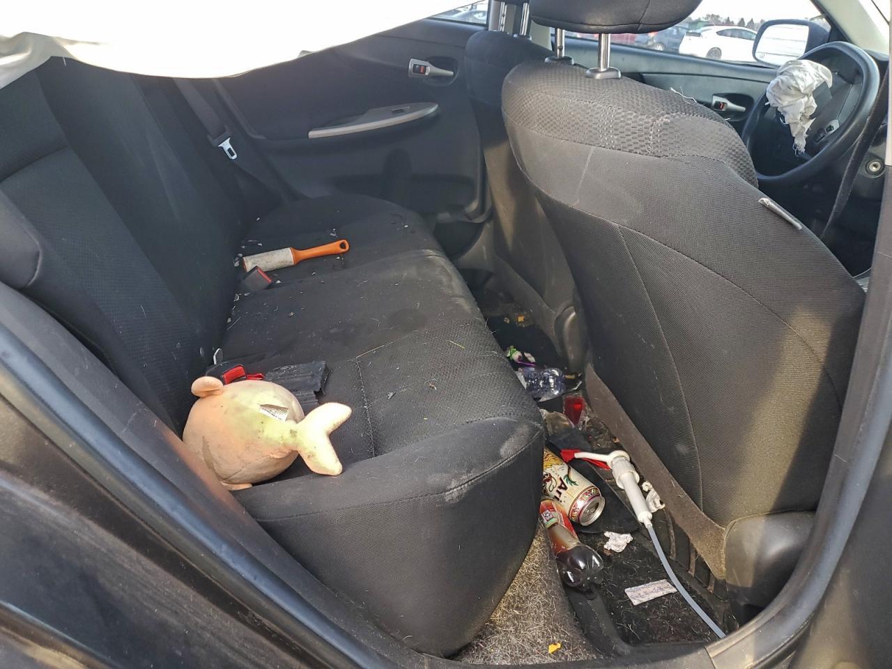 2011 TOYOTA COROLLA