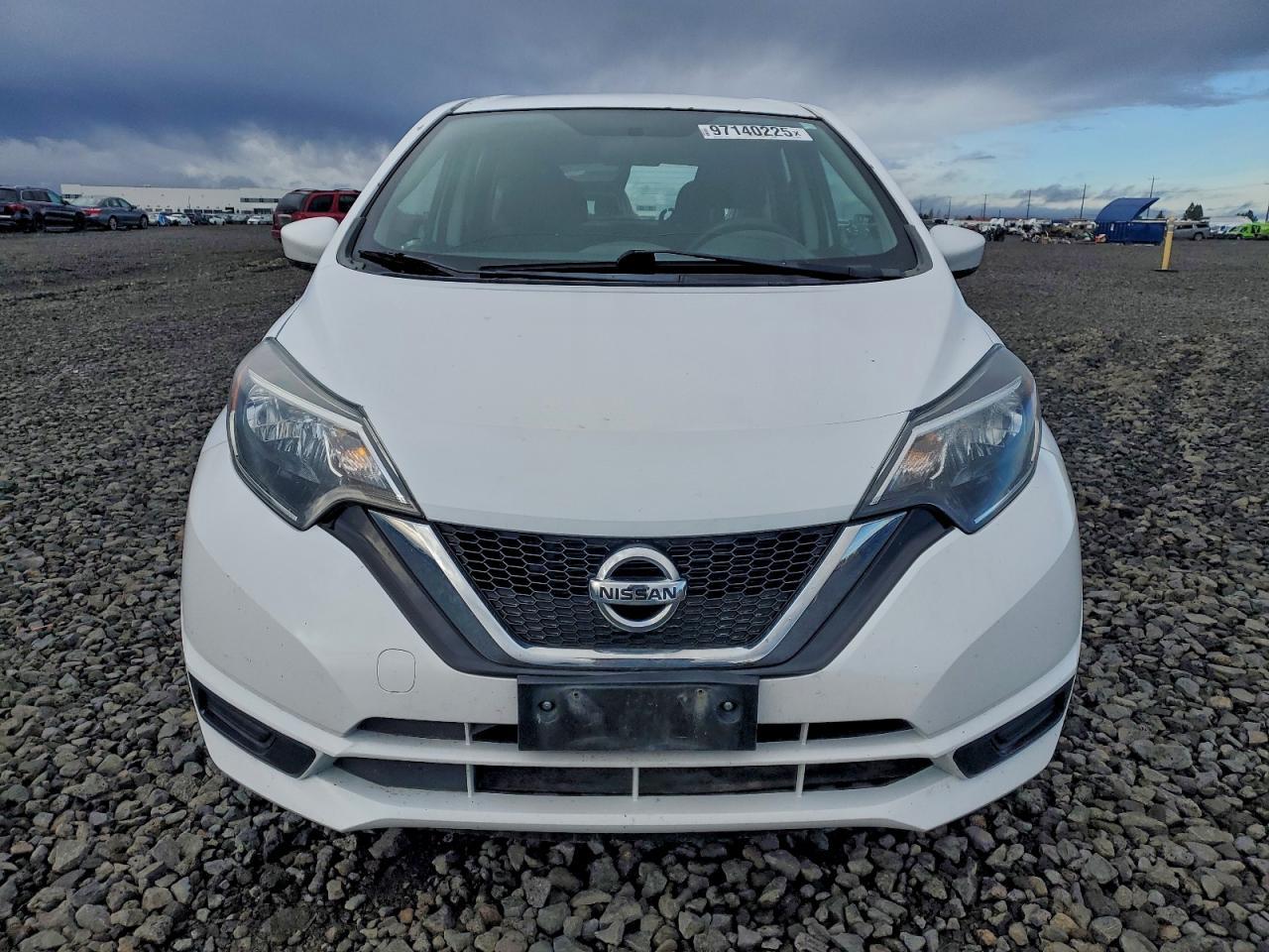 2017 NISSAN Versa Note