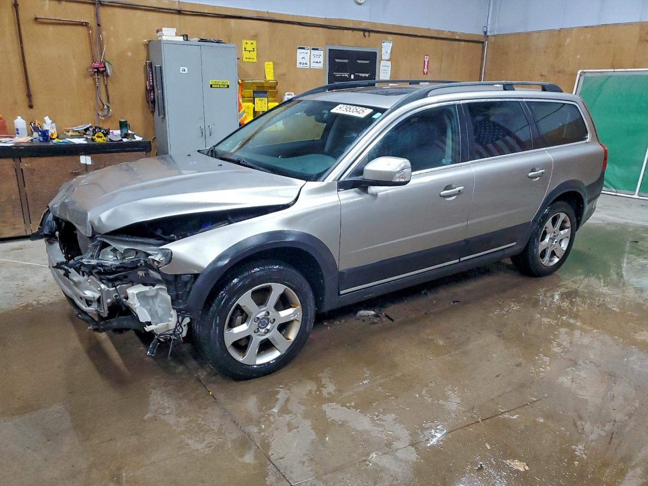 2011 VOLVO XC70