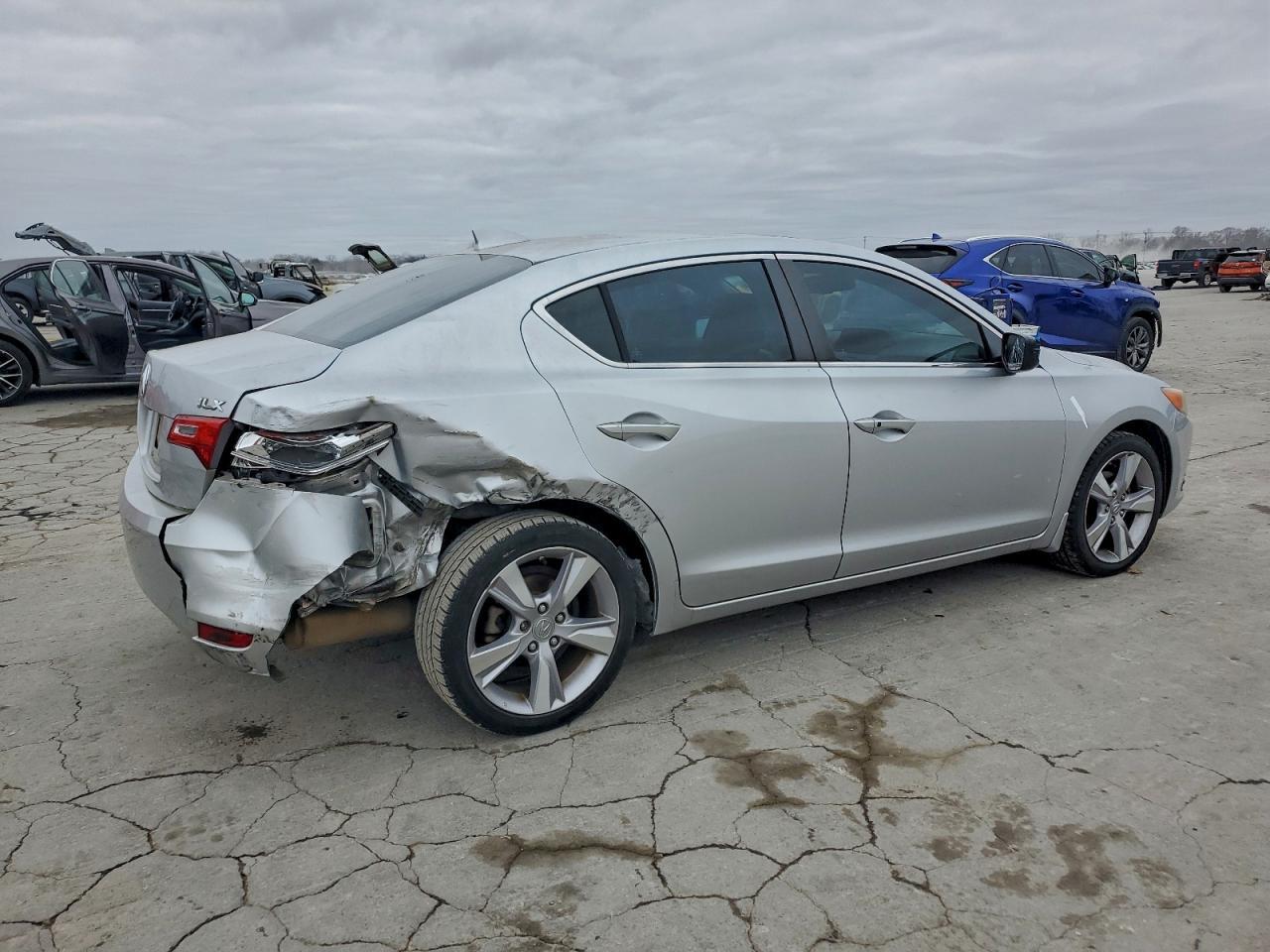 2013 ACURA ILX