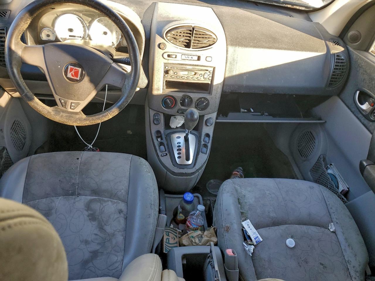 2005 SATURN Vue